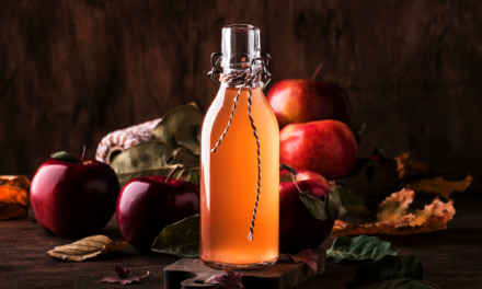 The Health Secrets of Apple Cider Vinegar and Natural Healing